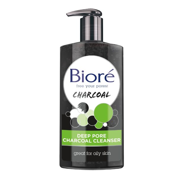 Detoxifying Charcoal Cleanser - Image 7